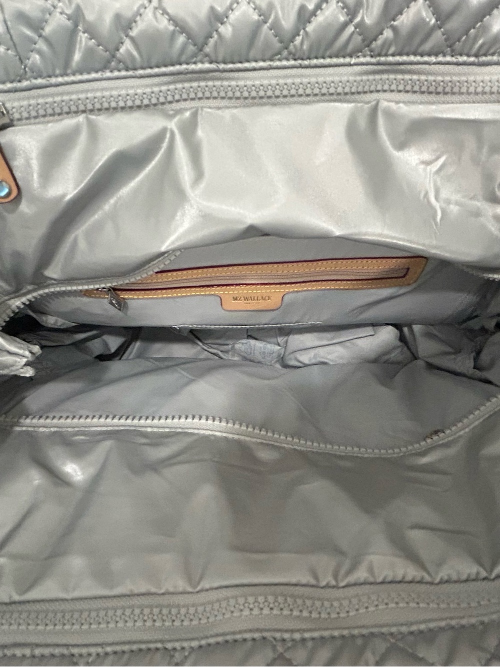 BNWT MZ Wallace large empire tote in oyster - Picture 7 of 8